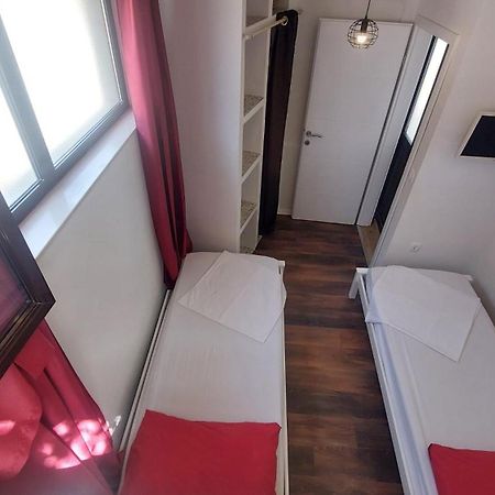 Apartment Jelsa 5703A Bagian luar foto